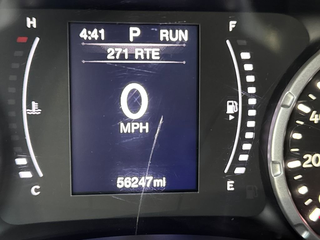 Certified 2019 Jeep Renegade Latitude w/ Cold Weather Group image 21