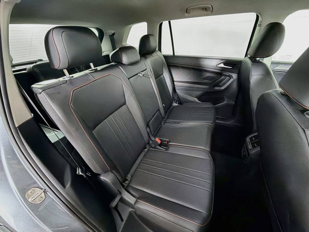 Used 2024 Volkswagen Tiguan Wolfsburg Edition FWD image 26