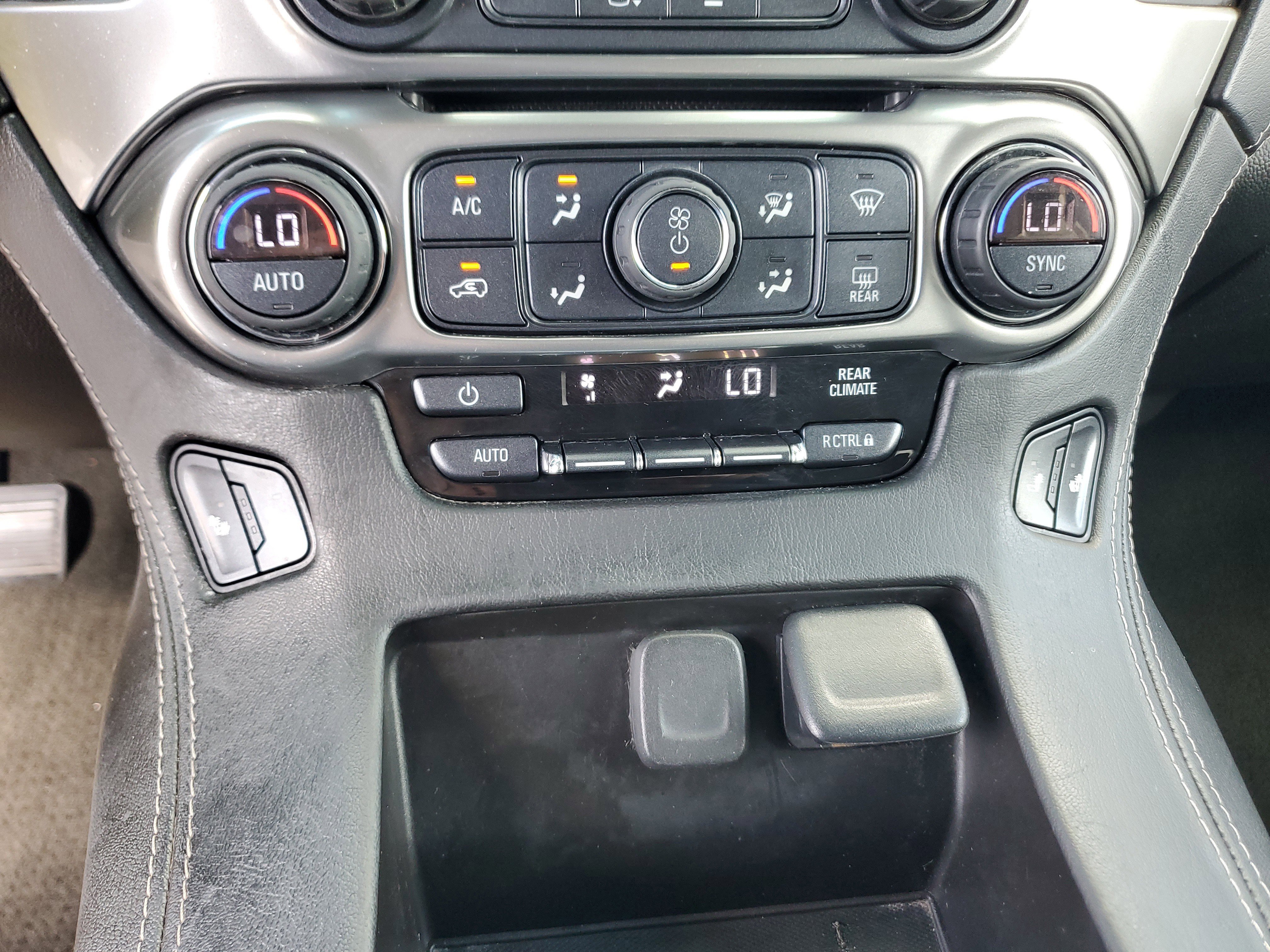 Used 2018 Chevrolet Tahoe LT AWD/4WD image 25