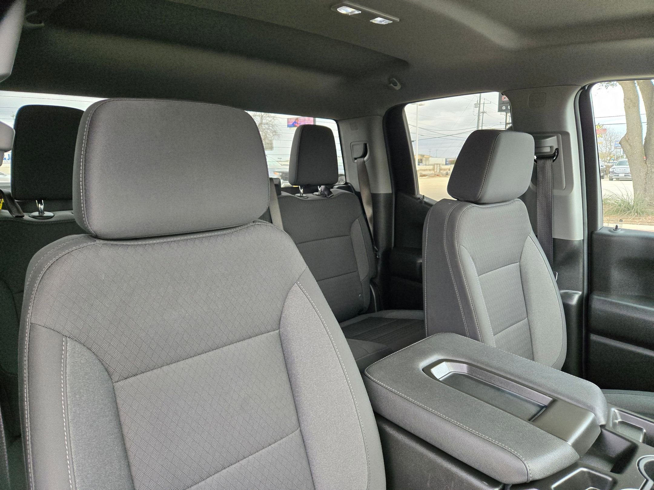 Certified 2025 GMC Sierra 1500 Pro w/ Pro Value Package image 31