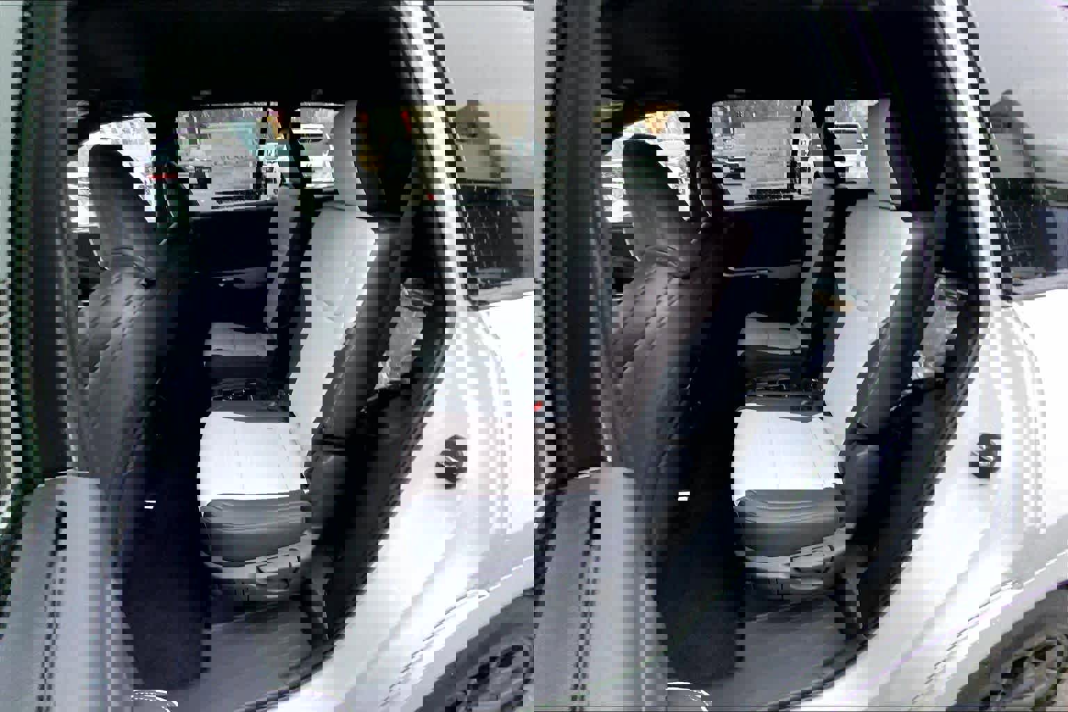 New 2026 Lexus TX 500h AWD image 23