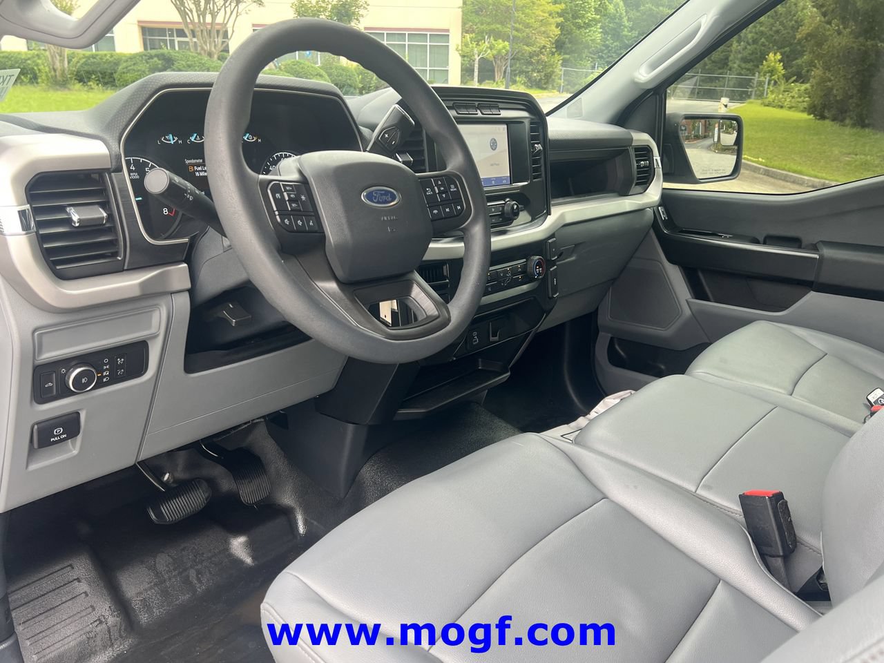 Used 2022 Ford F150 XL w/ Equipment Group 101A High RWD image 5
