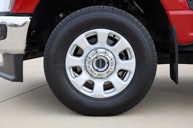Used 2024 Ford F250 XLT image 10
