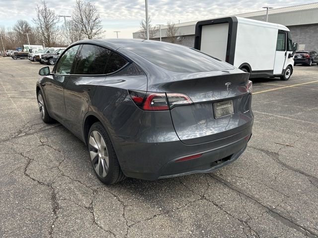 Used 2023 Tesla Model Y Long Range image 4
