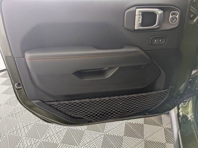 Used 2021 Jeep Gladiator Mojave image 10