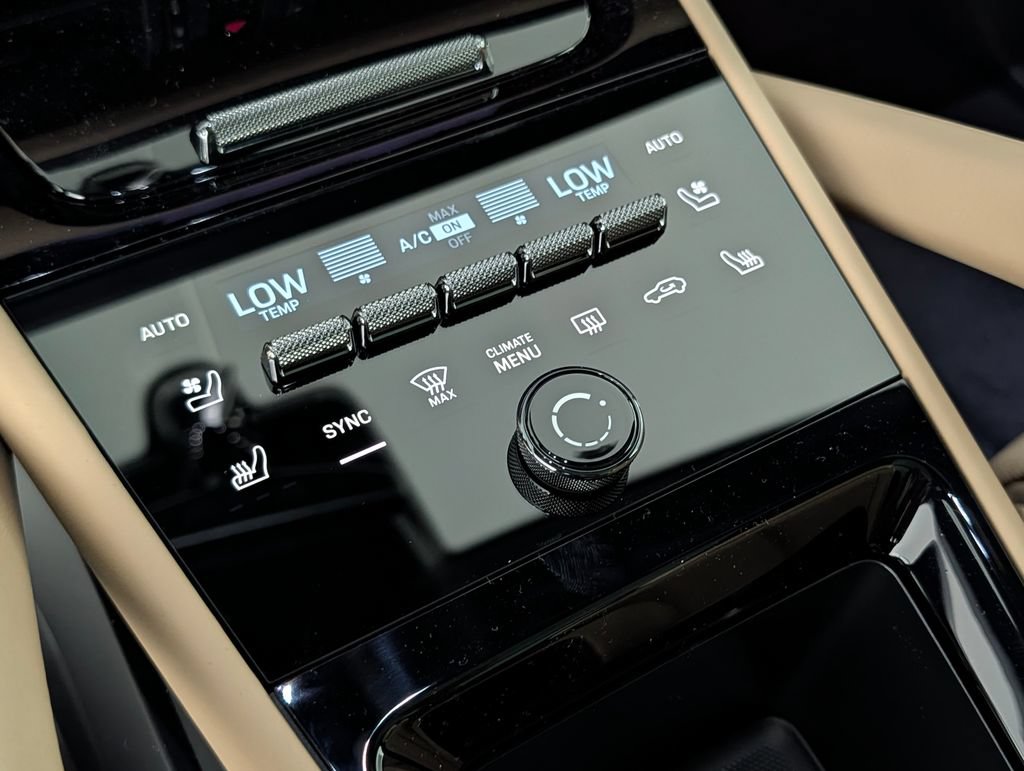 New 2026 Porsche Cayenne AWD/4WD image 34