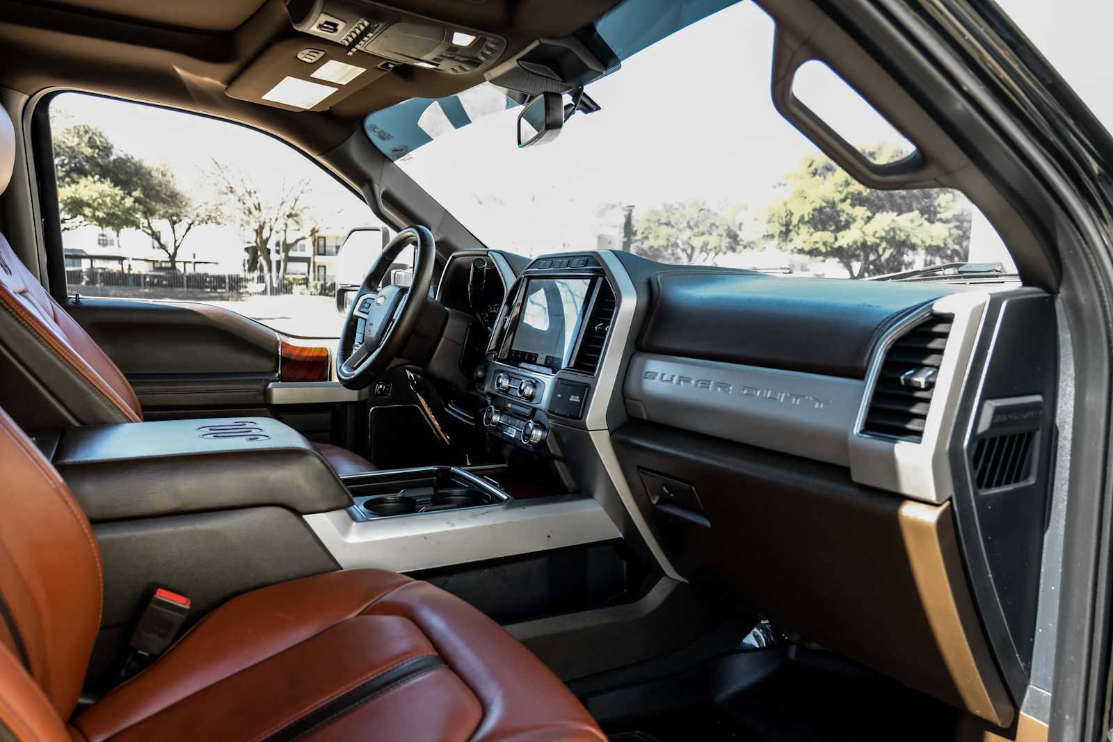 Used 2022 Ford F450 King Ranch w/ King Ranch Ultimate Package image 15