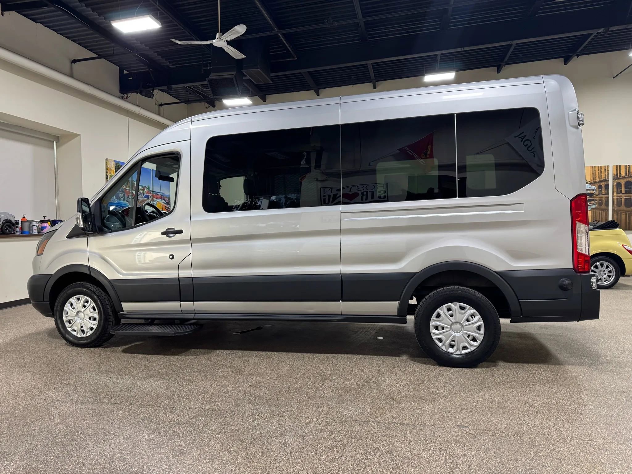 Used 2015 Ford Transit 350 148 Medium Roof image 9