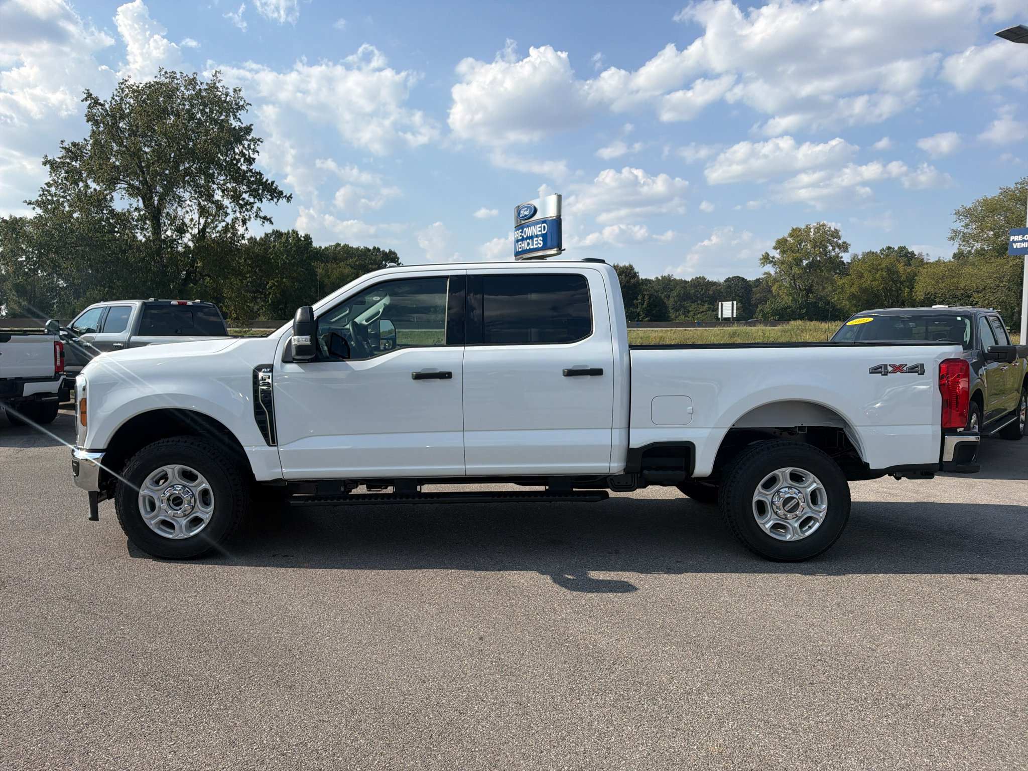 New 2027 Ford F250 XLT AWD/4WD image 8