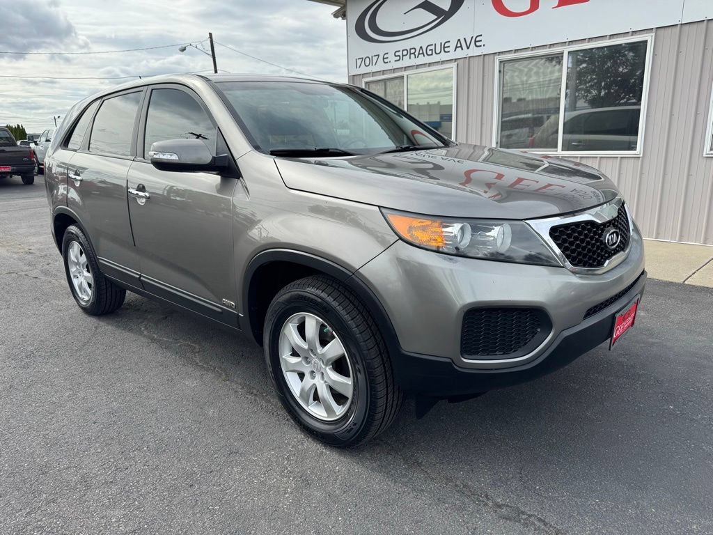 Used 2011 Kia Sorento LX AWD/4WD image 9