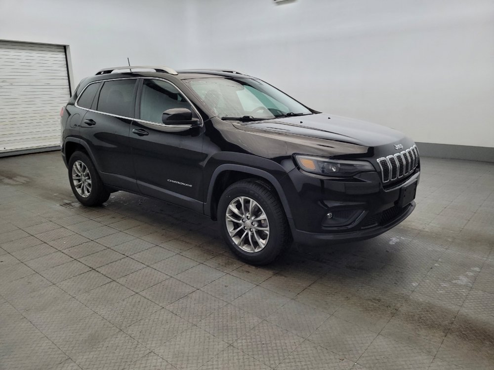 Used 2020 Jeep Cherokee Latitude Plus w/ Cold Weather Group AWD/4WD image 11