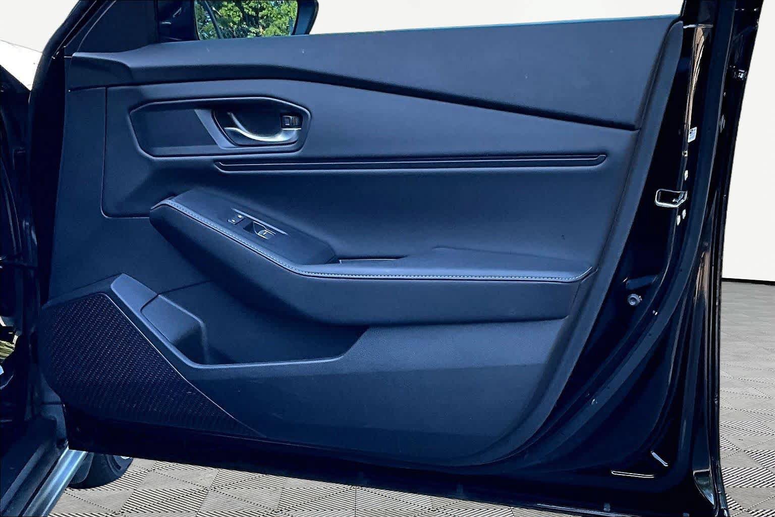 Used 2024 Honda Accord Sport image 23