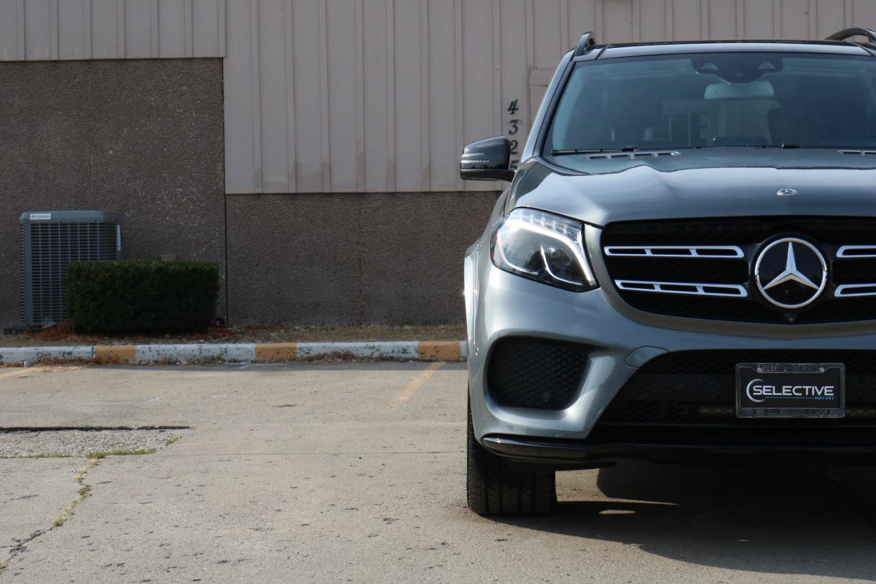 Used 2018 Mercedes-Benz GLS 550 4MATIC image 3