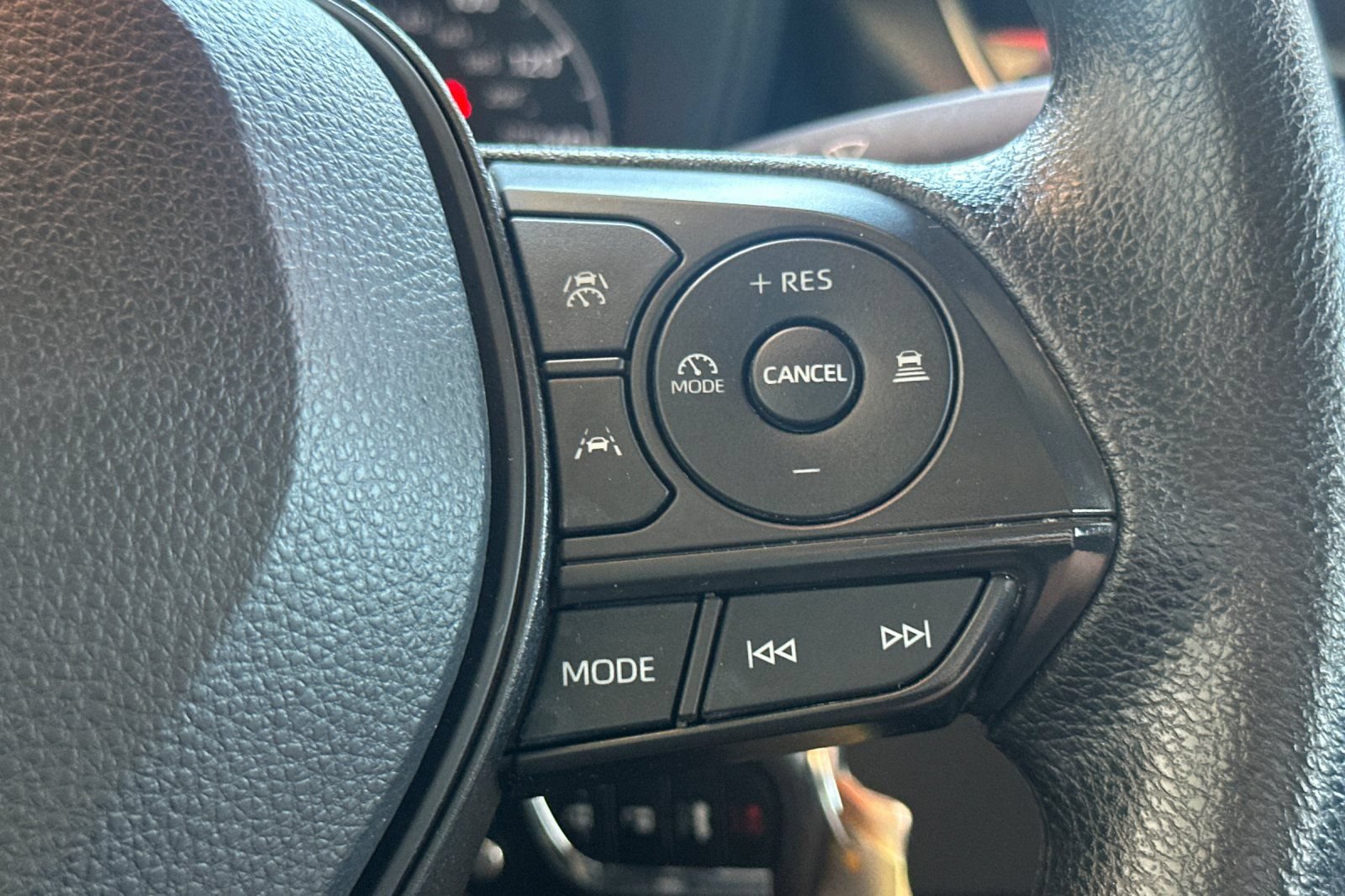Certified 2024 Toyota Corolla LE FWD image 26