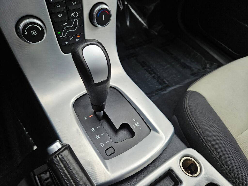 Used 2012 Volvo C30 T5 image 24