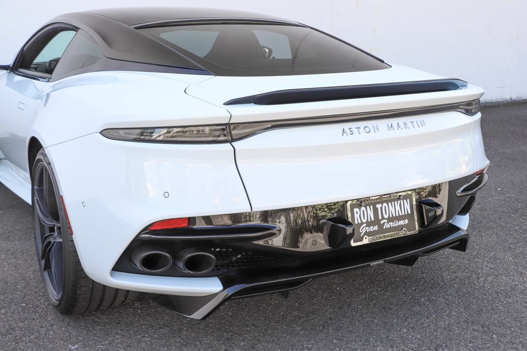 Used 2019 Aston Martin DBS Superleggera RWD image 40