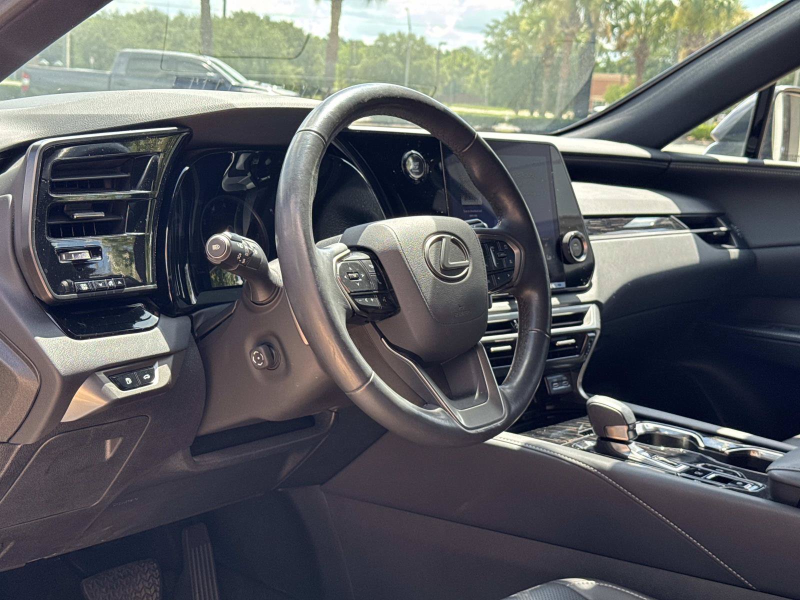 Used 2023 Lexus RX 350 FWD image 15