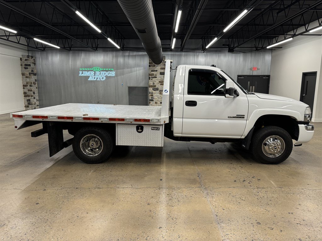 Used 2007 GMC Sierra 3500 SLE w/ Heavy-Duty Power Package AWD/4WD image 16