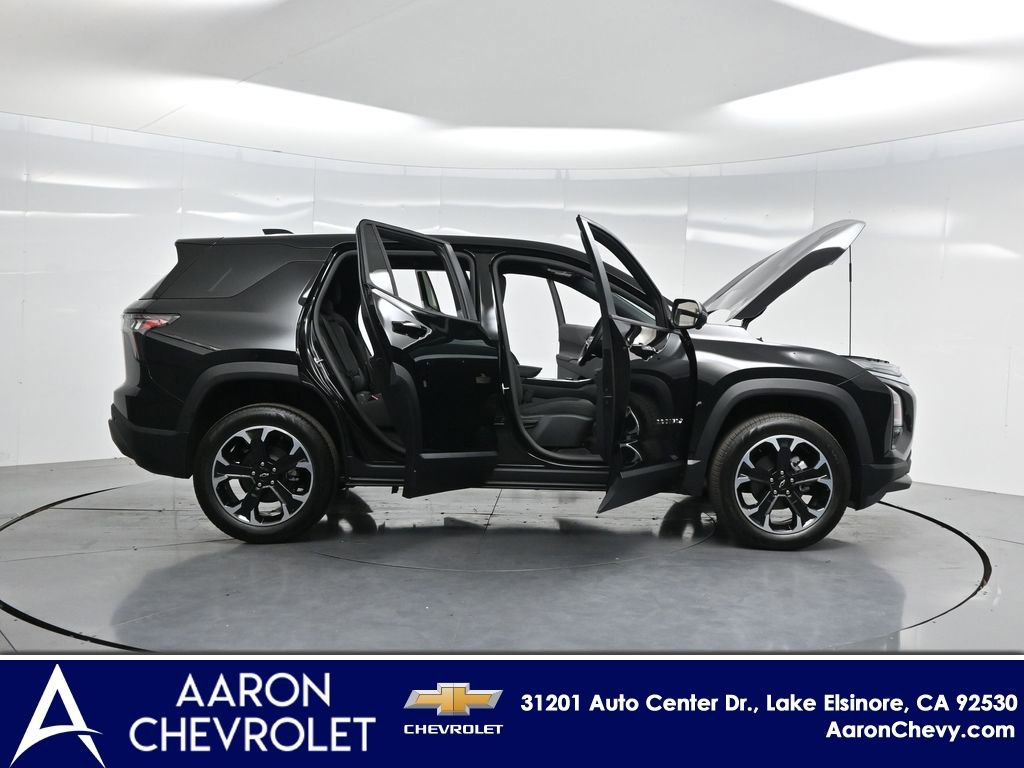 New 2026 Chevrolet Equinox LT w/ Safety and Technology Package image 3