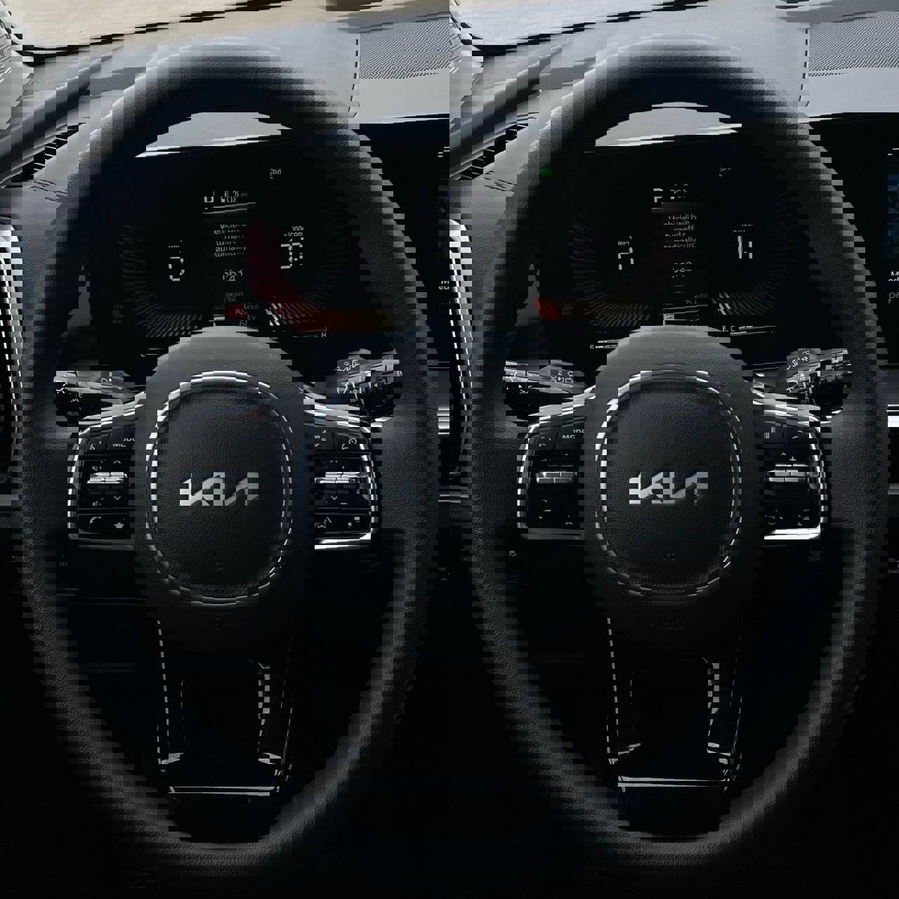 Used 2025 Kia Sorento LX image 12