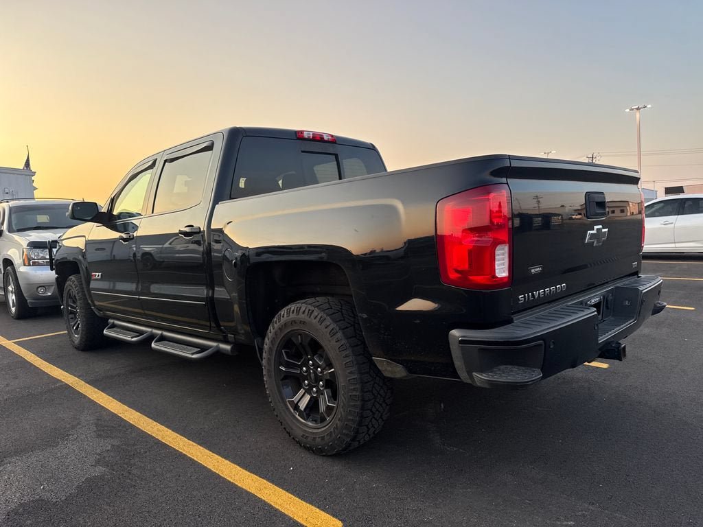 Used 2018 Chevrolet Silverado 1500 LTZ Z71 w/ LTZ Plus Package AWD/4WD image 6