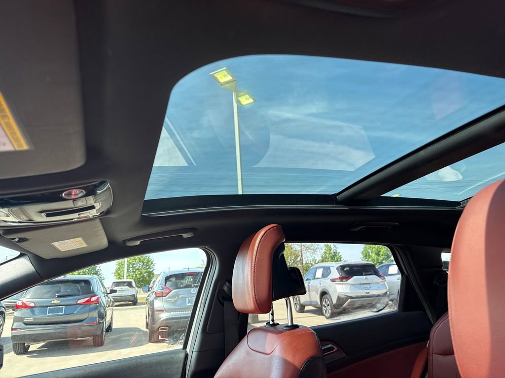 Used 2024 Kia Sportage SX image 16