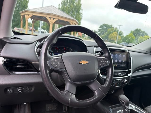 Used 2021 Chevrolet Traverse LT FWD image 14