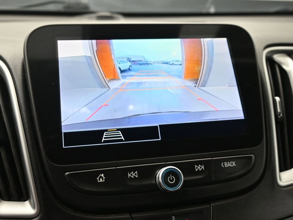 Used 2023 Chevrolet Malibu LT image 31