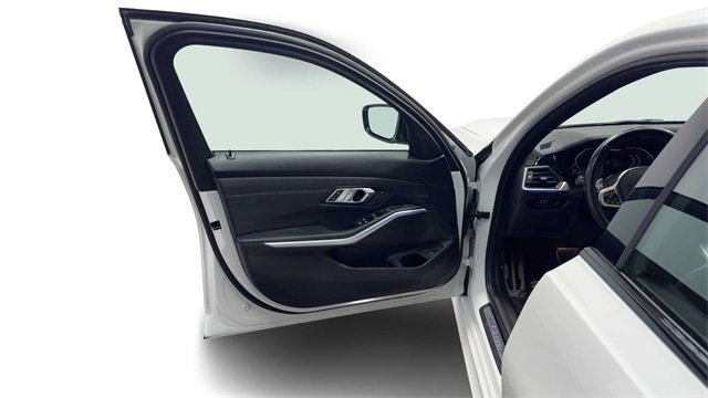 Used 2020 BMW M340i image 10