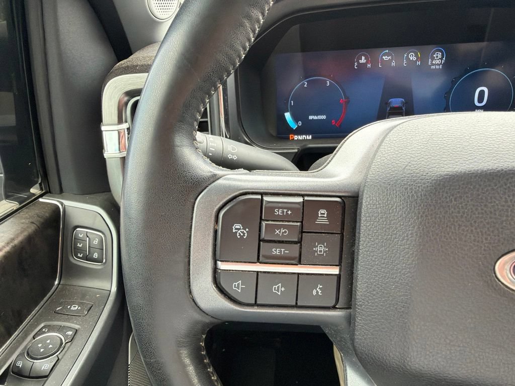 Used 2024 Ford F250 Lariat w/ Lariat Ultimate Package AWD/4WD image 7
