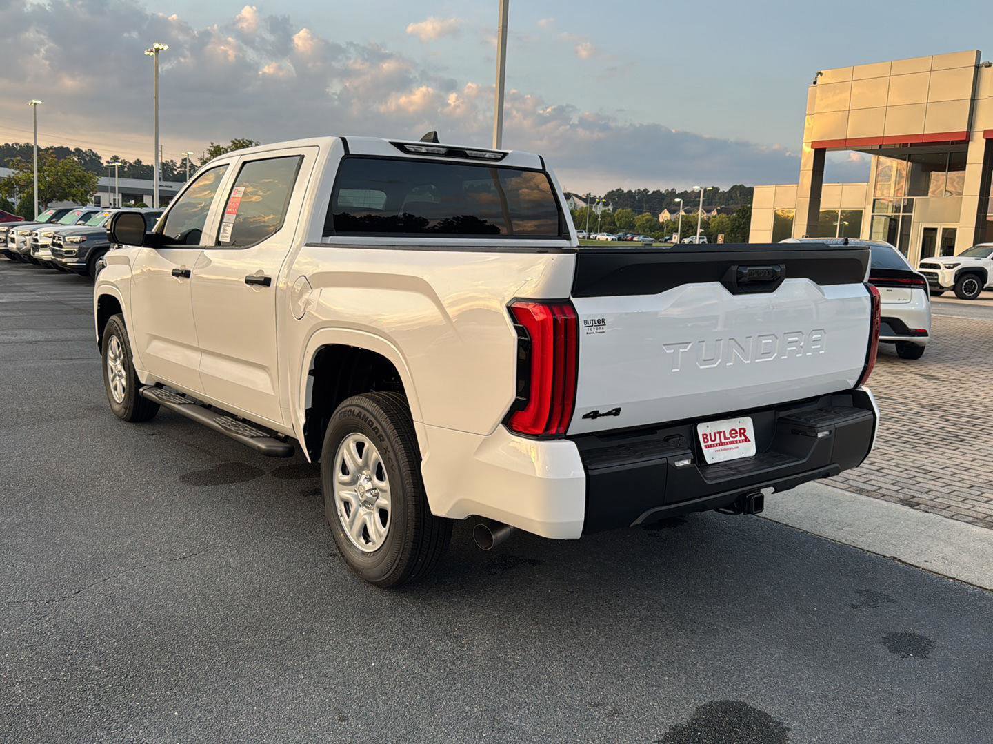 New 2026 Toyota Tundra SR image 3