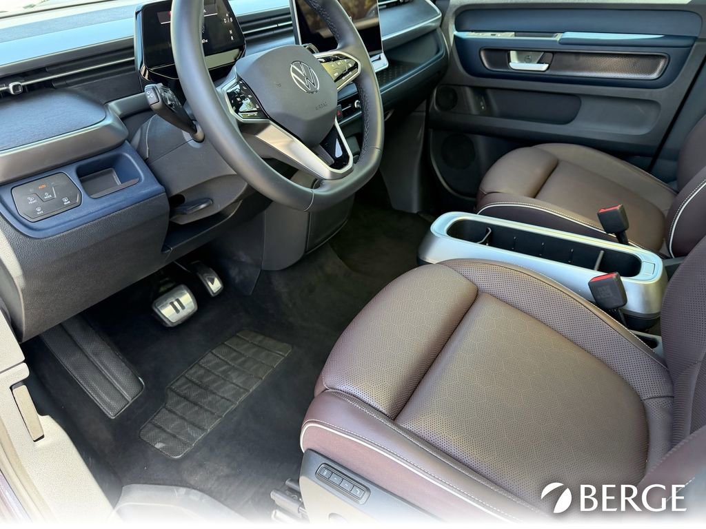 Used 2025 Volkswagen ID. Buzz Pro S Plus RWD image 21