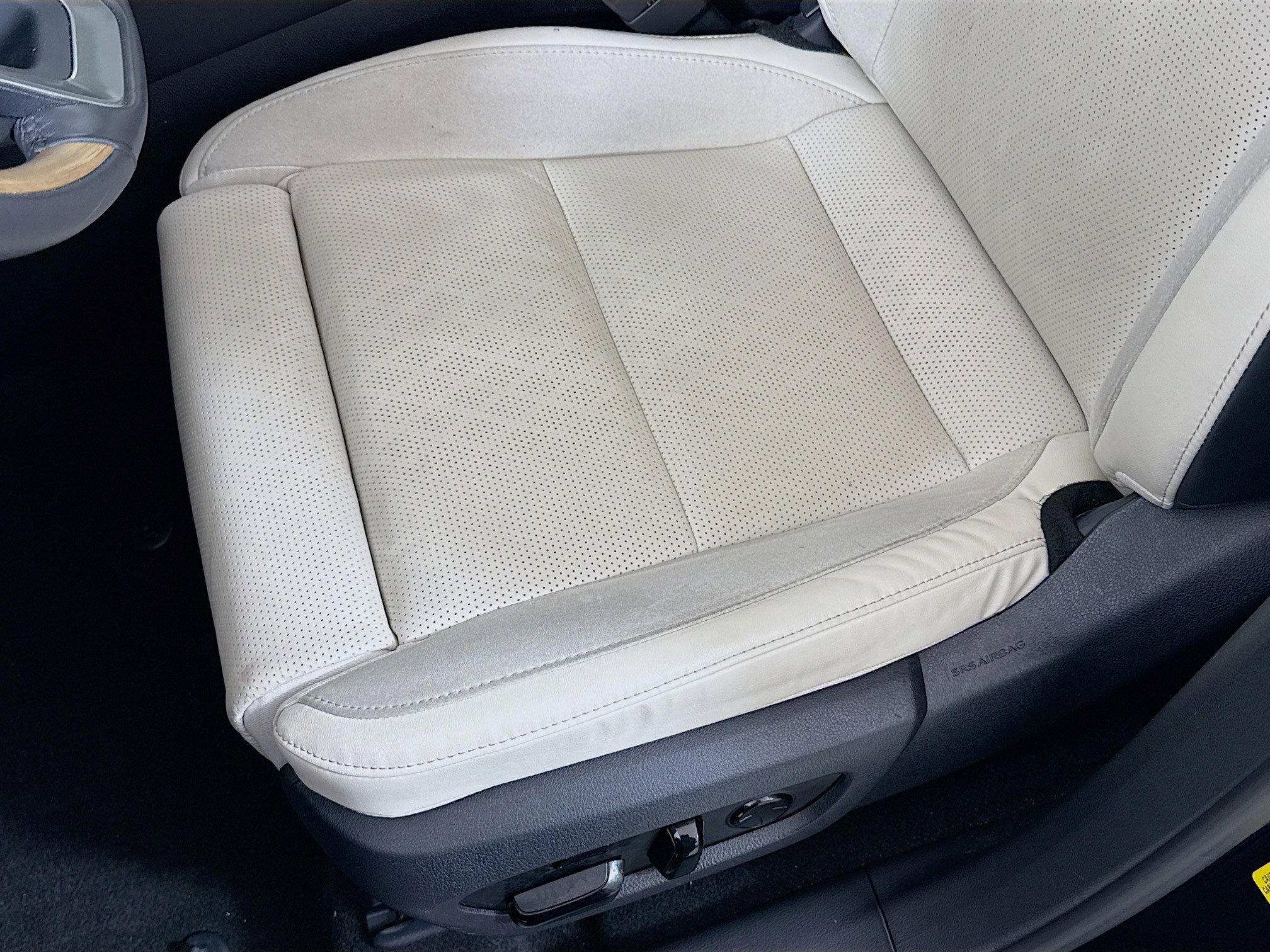 Certified 2025 Lexus RX 350 AWD w/ Convenience Package image 21