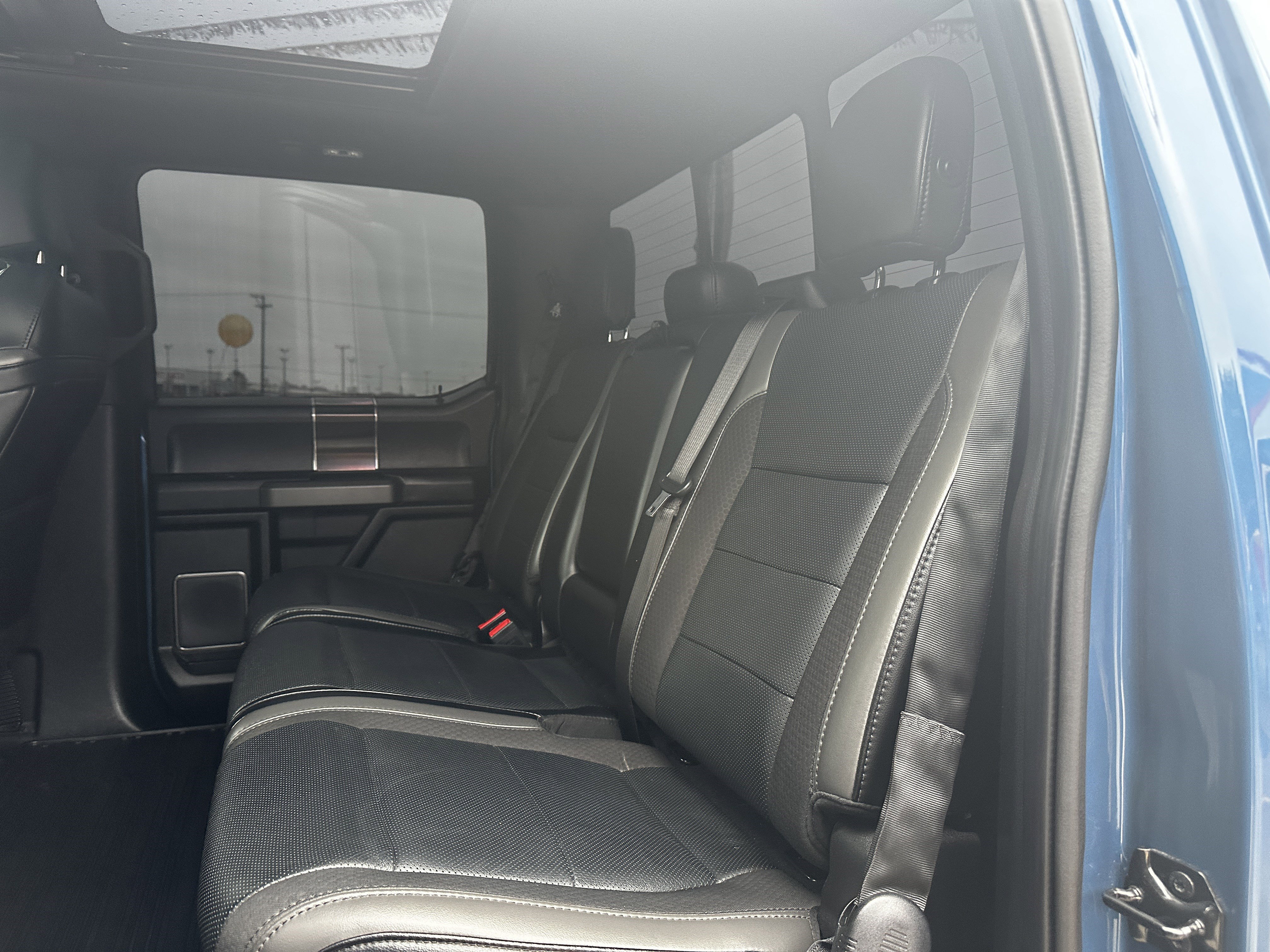 Used 2019 Ford F150 Raptor w/ Equipment Group 802A Luxury AWD/4WD image 18