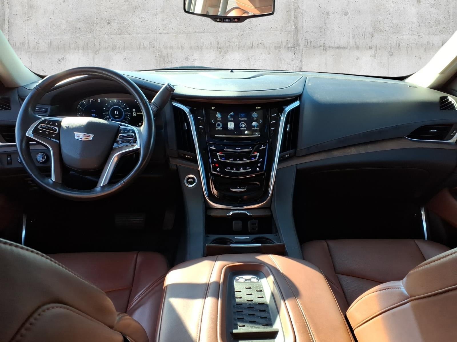Used 2016 Cadillac Escalade Premium AWD/4WD image 7