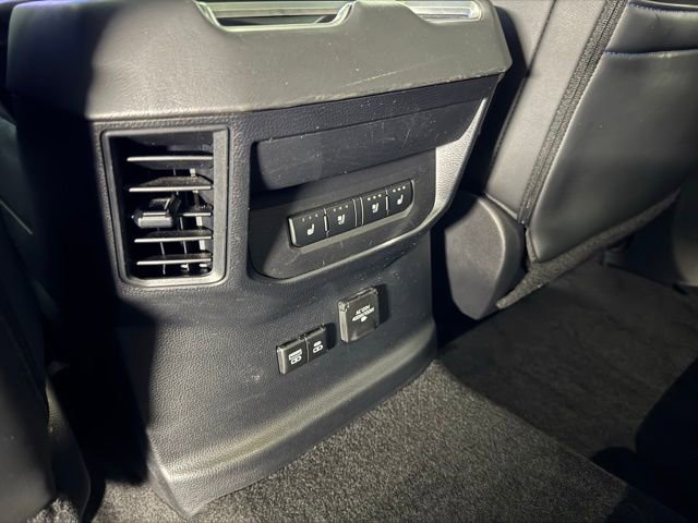 Used 2023 Toyota Tundra Platinum w/ Advanced Package image 7