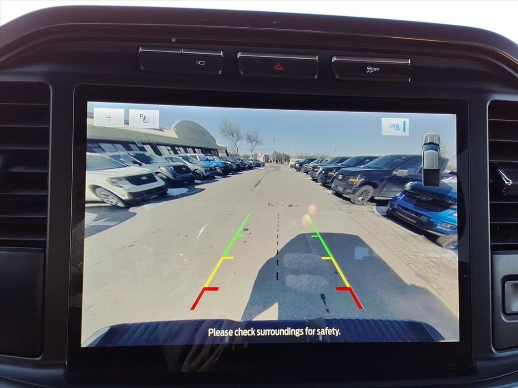 Used 2022 Ford F150 XLT w/ Equipment Group 302A High image 16