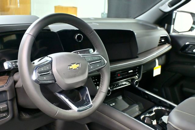 New 2026 Chevrolet Suburban Premier AWD/4WD image 22