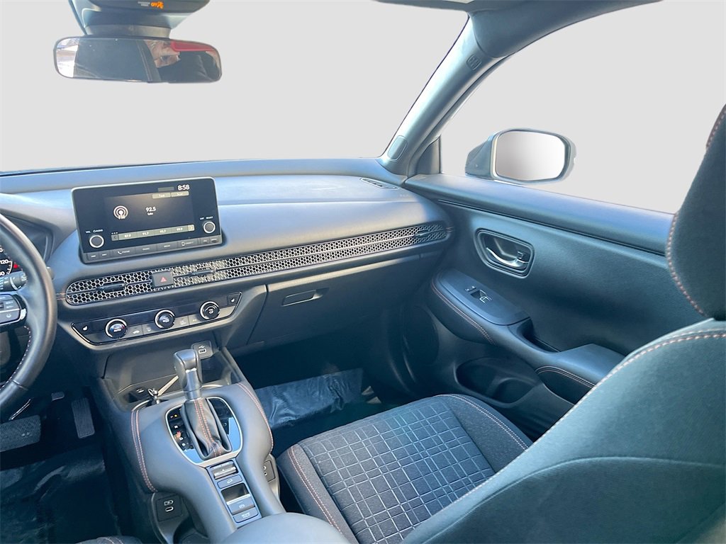 Used 2025 Honda HR-V Sport image 23