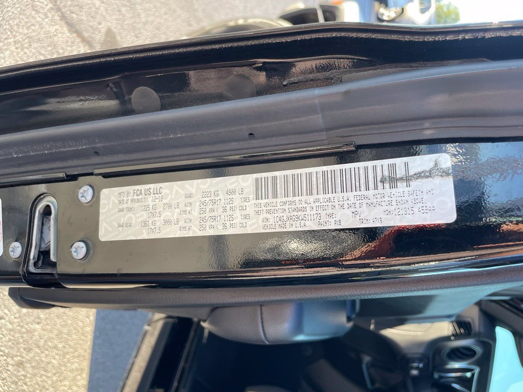 Used 2019 Jeep Wrangler Sport AWD/4WD image 32