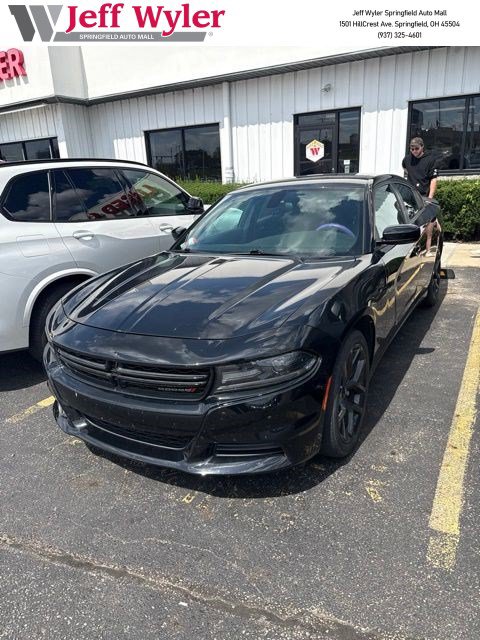 Used 2021 Dodge Charger SXT w/ Blacktop Package RWD video 1