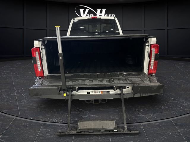 Used 2023 Ford F450 Lariat w/ Lariat Ultimate Package image 15