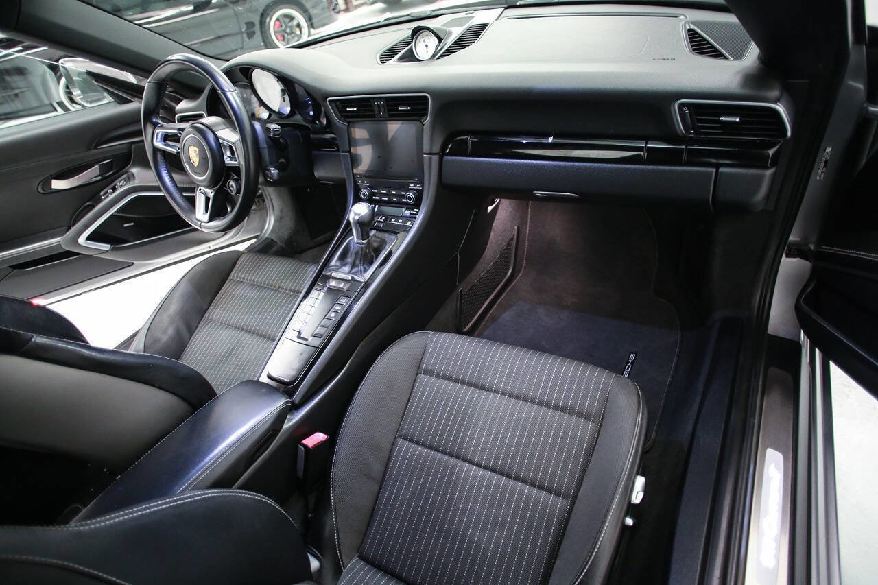Used 2018 Porsche 911 Carrera T image 24