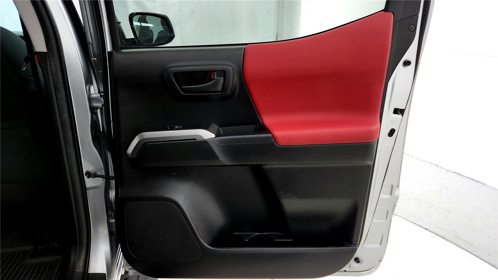 Certified 2023 Toyota Tacoma SR5 image 19