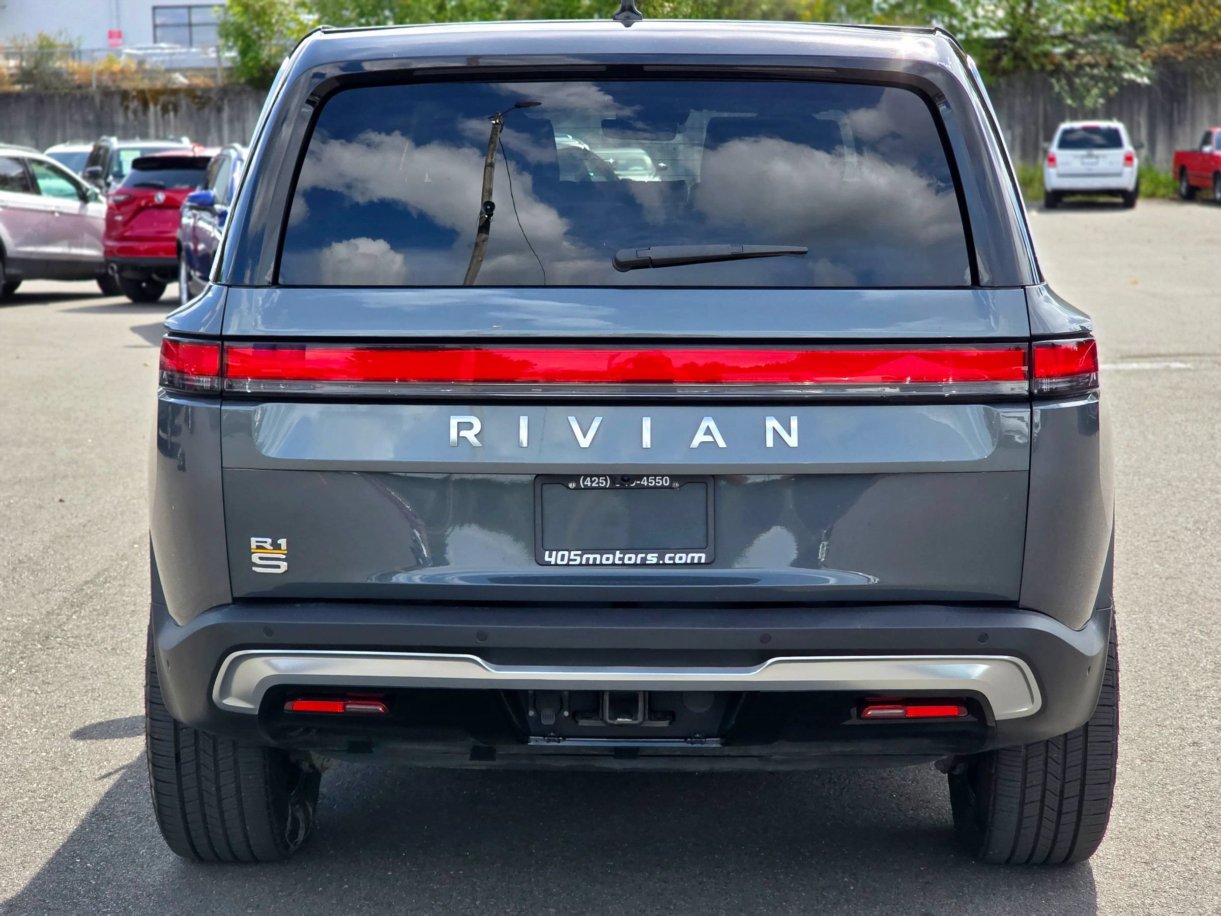 Used 2023 Rivian R1S Adventure Quad AWD/4WD image 13