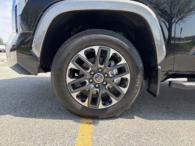 Used 2024 Toyota Tundra Limited image 37