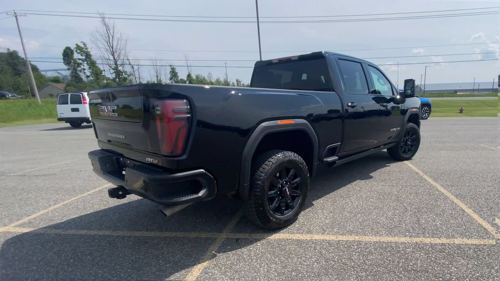 Certified 2024 GMC Sierra 2500 AT4 w/ Snow Plow Prep/Camper Package AWD/4WD image 8