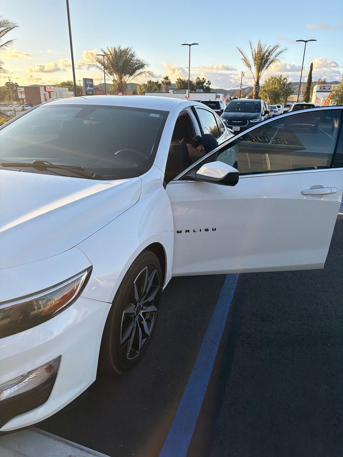 Used 2020 Chevrolet Malibu RS FWD image 7