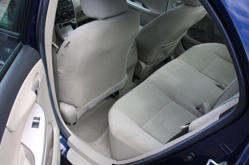 Used 2011 Toyota Corolla LE FWD image 14