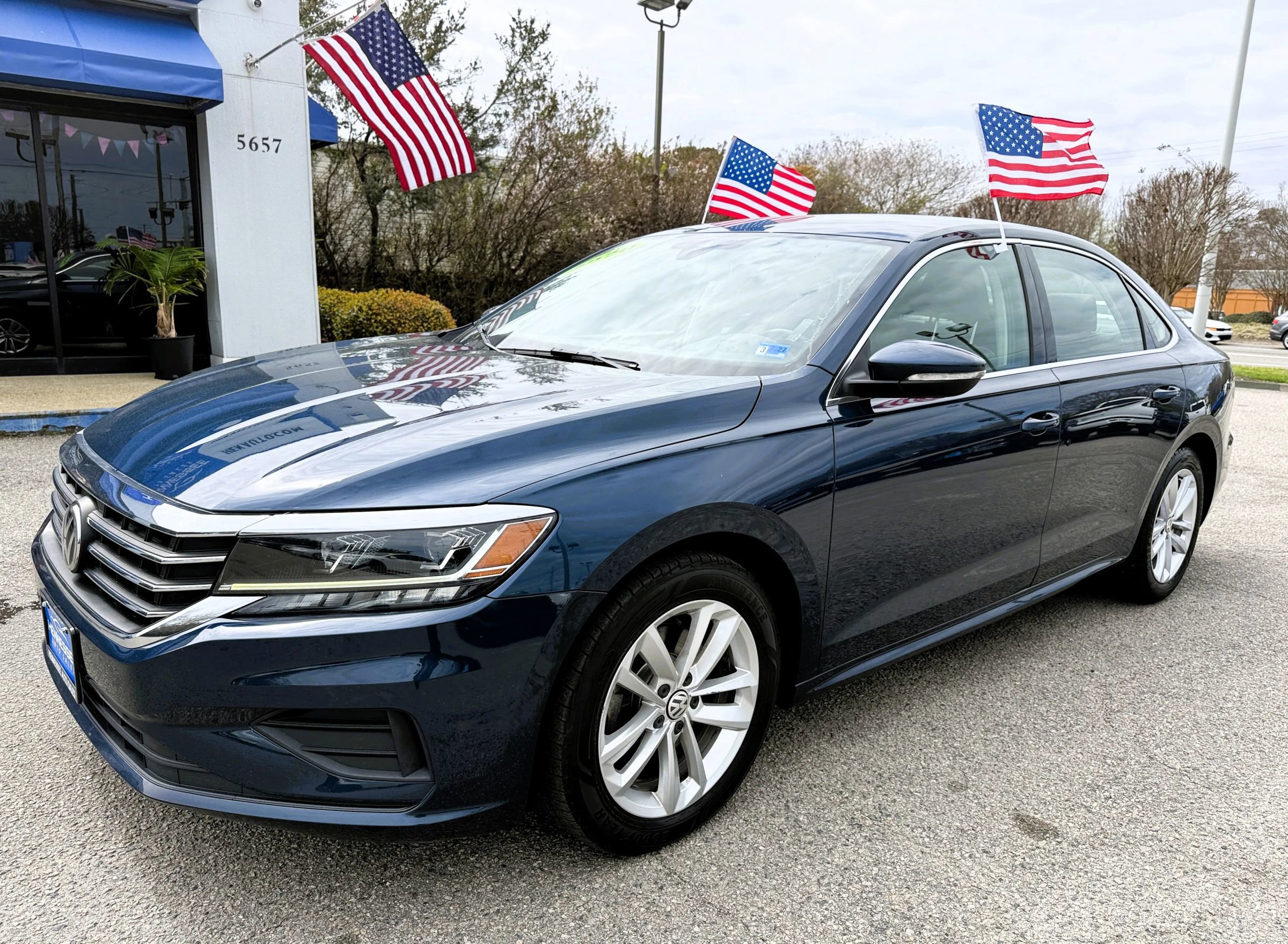 Used 2020 Volkswagen Passat 2.0T SE image 34